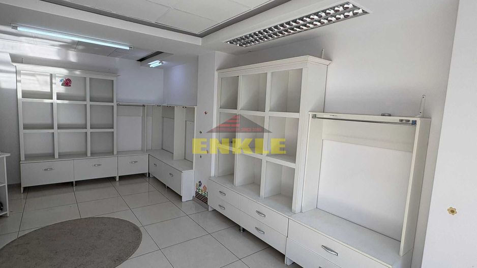 De inchiriat spatiu comercial, 50 mp - Poză 1