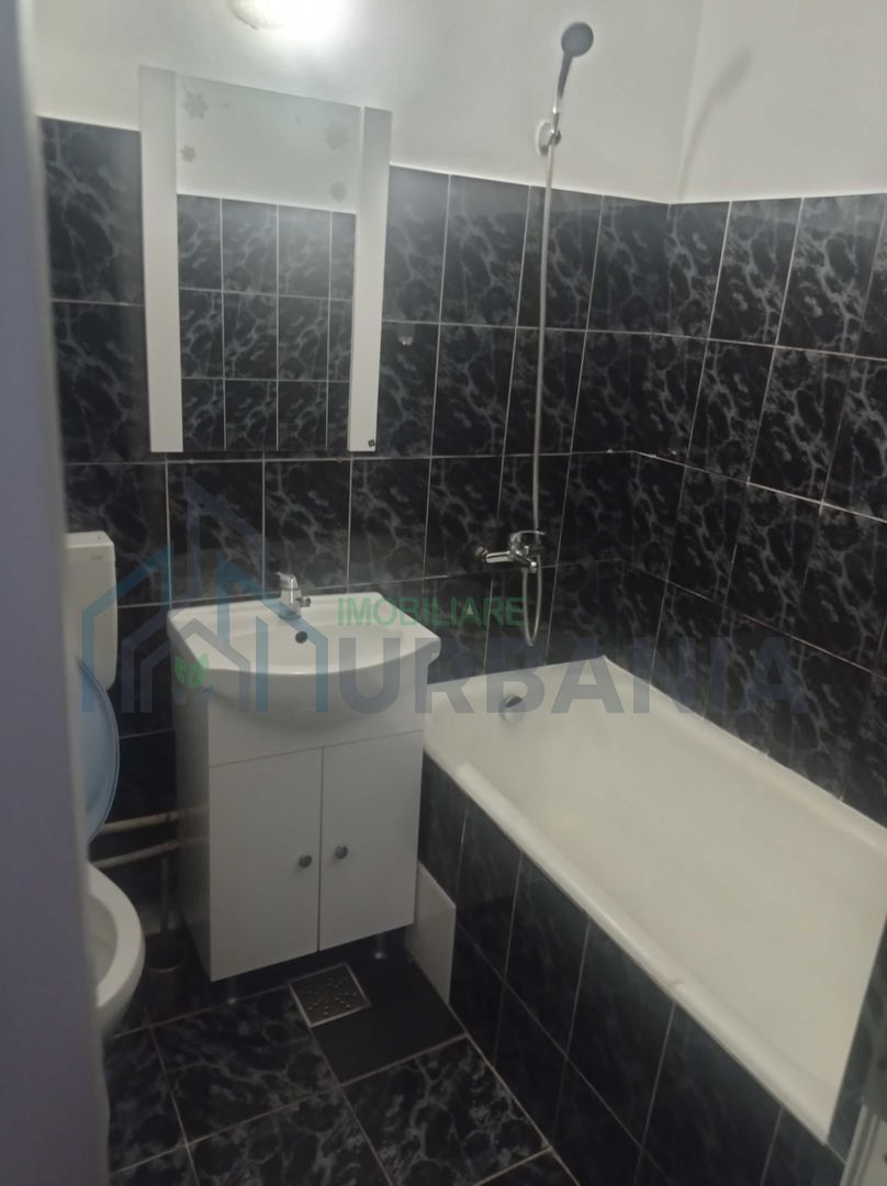 Închiriez apartament cu 1 camera Nicolina - Poză 3
