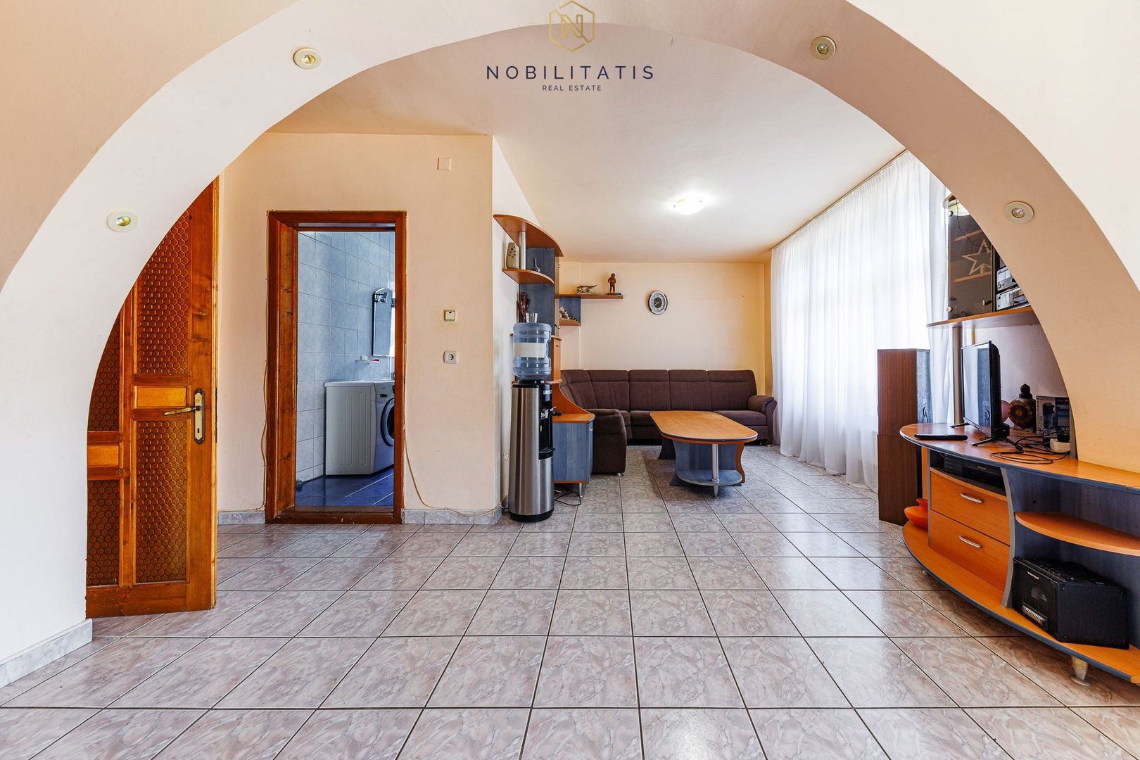 Vânzare casă individuală cu potențial extraordinar în Dumbrăvița - Poză 27