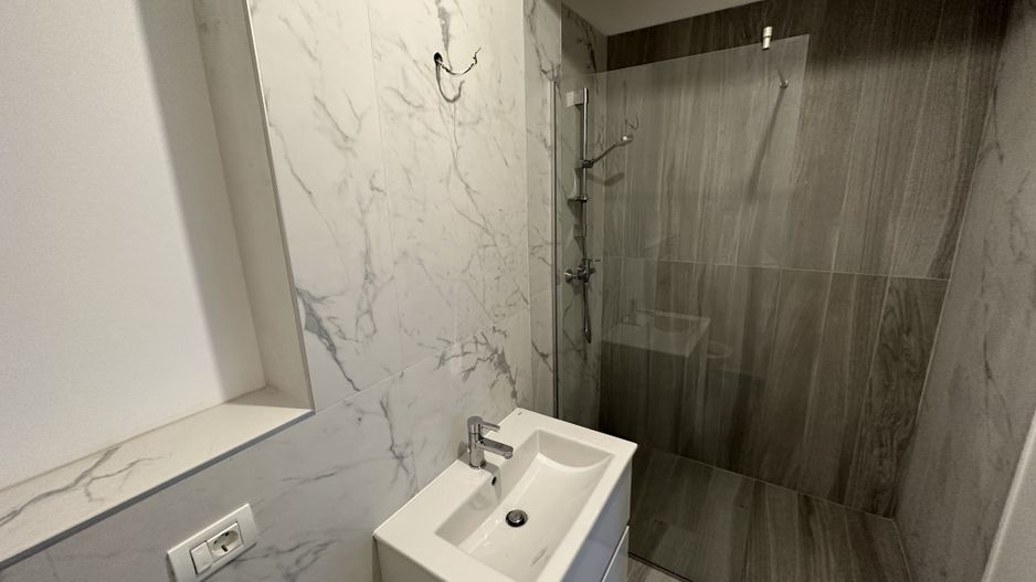 Apartament 3 camere - Poză 4