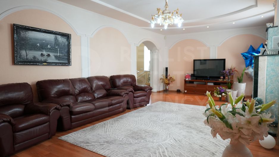 Vânzare, casă, 400 mp + 6,2 ari, strada Gheorghe Ghimpu, Ciocana - Poză 8