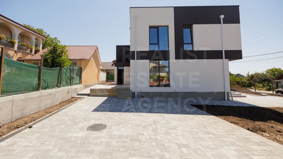 Vânzare, duplex 107 mp,  str-la Pomicolului, Codru - Poză 2