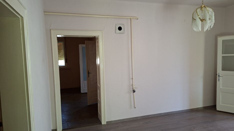 BRASADAS vinde casa 3 cam cu teren 5 ari in 14 Mai. - Poză 8