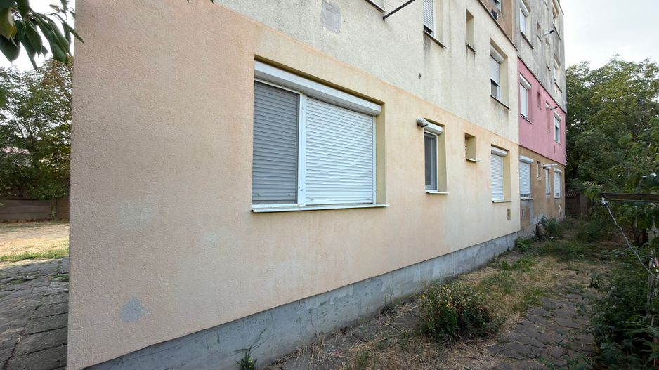 Apartament 2 camere decomandat Parter - Str. Ignișului 12 - Carei - Poză 11