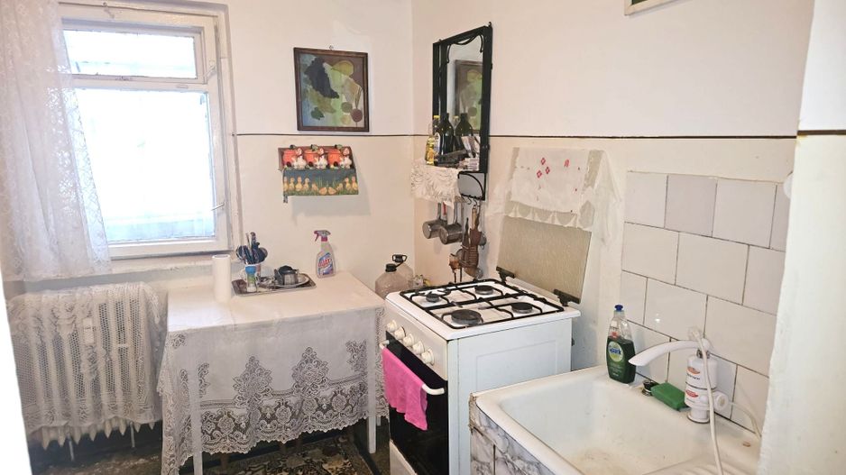 Vanzare - apartament cu 2 camere, Micro 20, J-uri - Poză 6