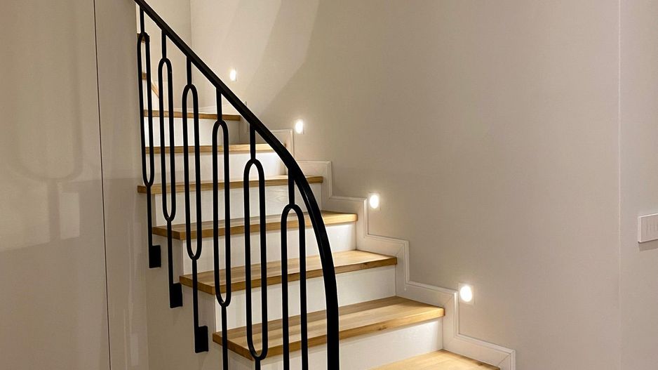 Vilă Modernă pe Două Niveluri în Floreasca- Arhitectură Contemporană și Eleganță - Poză 10