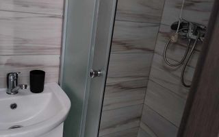 Pf inchiriez camera cămin 12mp bularga wc dus în casa.. - Poză 5