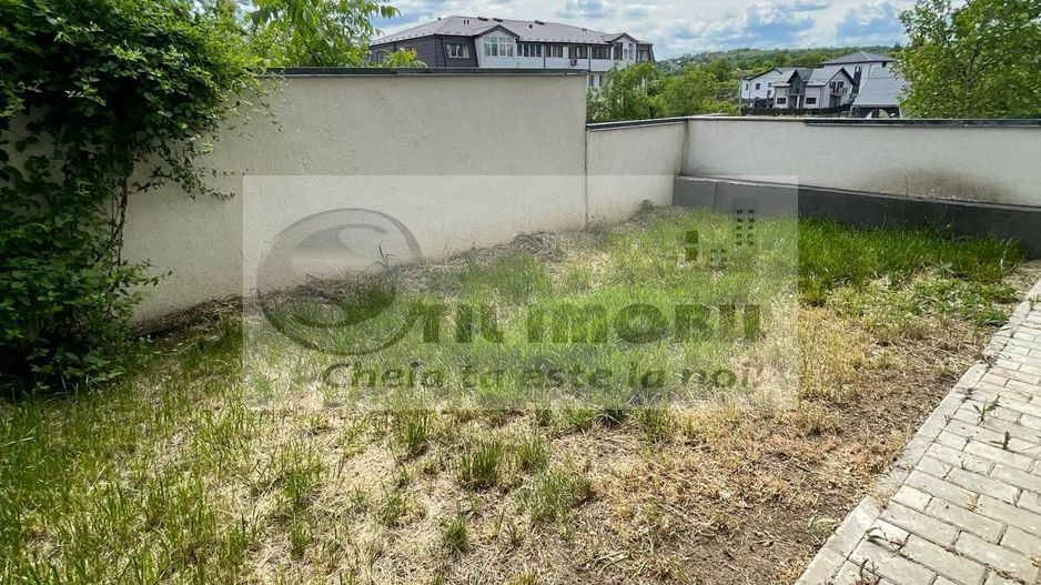 Apartament cu o camera terasa si parcare in spate la LIDL - Poză 9