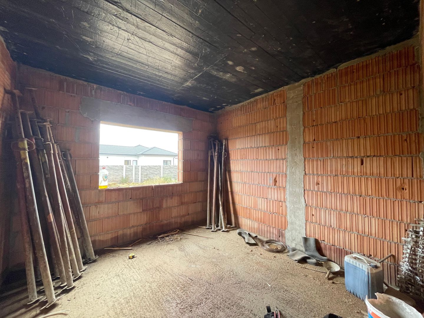 Duplex cu 5 camere, despărțit prin cameră tehnică-205.000€ |Urseni| - Poză 6