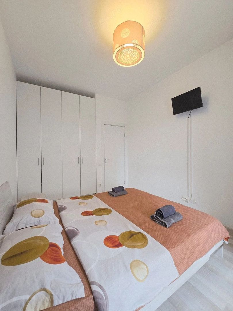 Vanzare Apartament 2 Camere, Bloc 2018, la 2 minute de Metrou Mihai Bravu - Poză 6