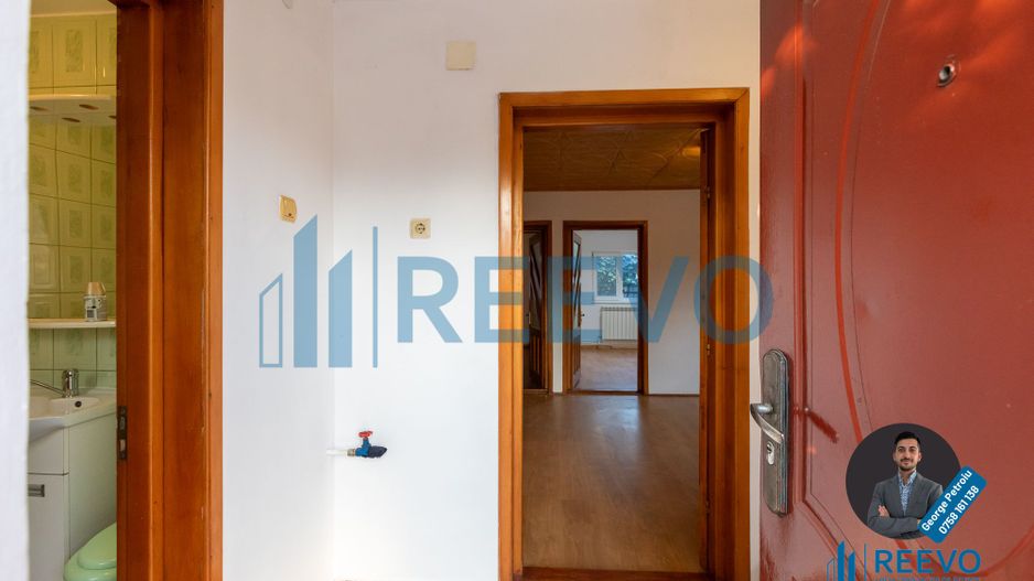 Casă de vânzare, P+1E+M, în Lilieci, Bacău - Poză 4