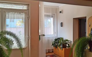 Casa de vanzare, teren mare, intrare auto - Sacadat, Bihor - Poză 1
