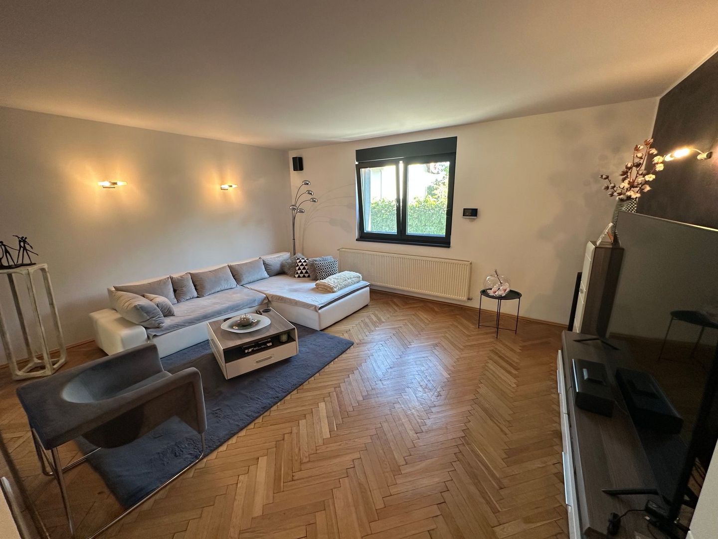 Casa Parter + Mansarda în Braytim - Poză 13