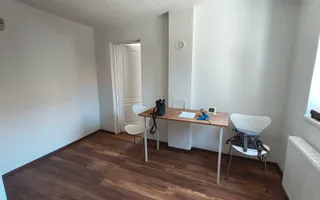 Casuta Aleea Ghirodei pe parter cu centrala - Poză 13