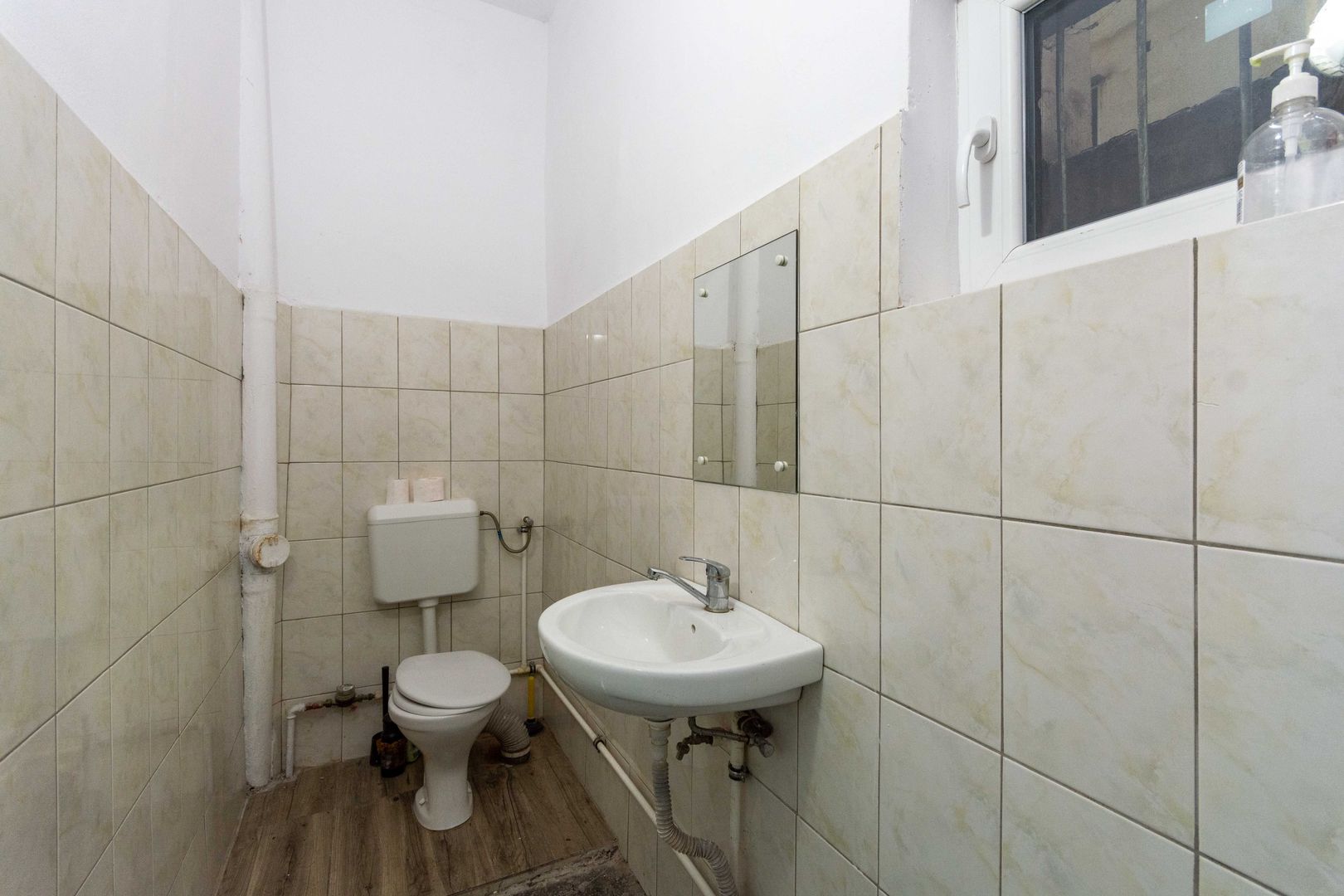 Spatiu comercial de inchiriat, Pantelimon 309, vis-a-vis Posta - Poză 10