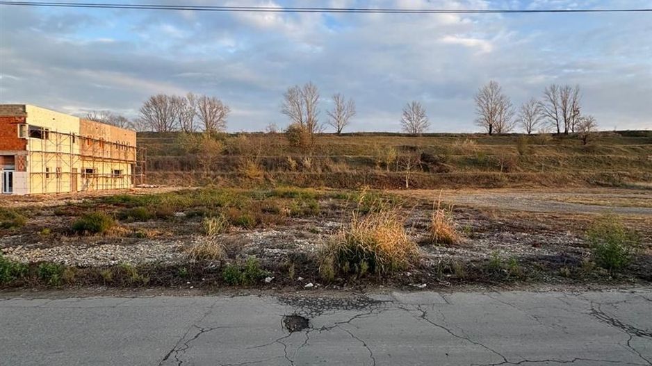 Teren Industrial 1500 mp Calea Borsului - Poză 2