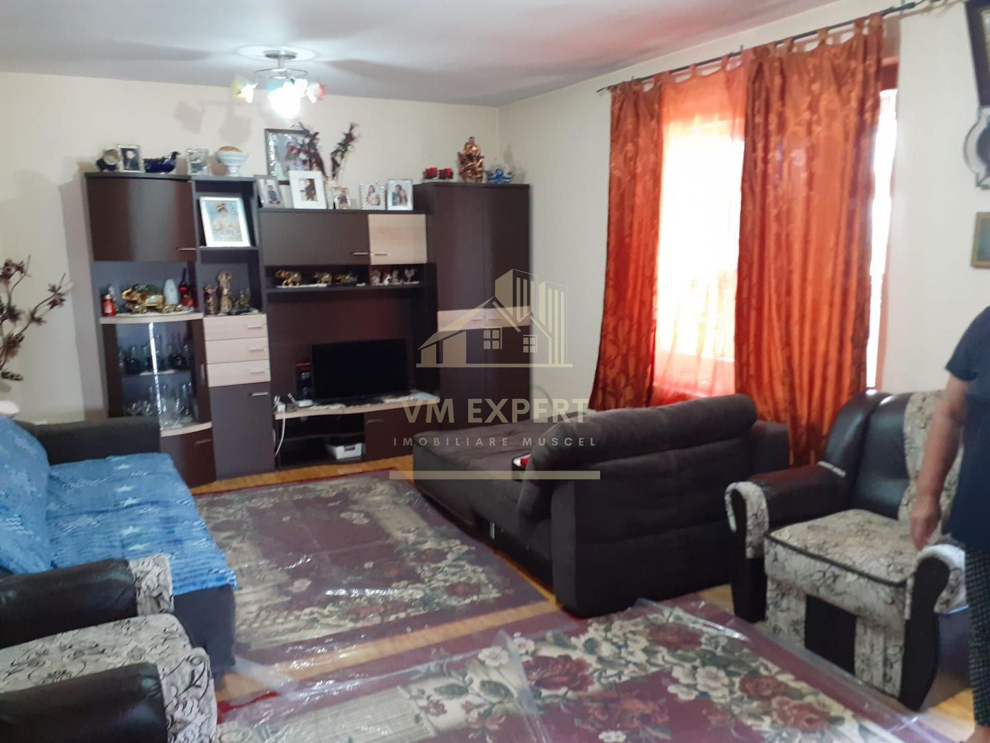 VILA 6 CAMERE, TEREN 690 MP, CAMPULUNG - Poză 2