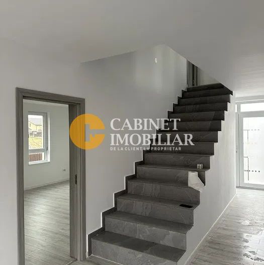 Casa 6 camere 268 MP Valea Lupului - Poză 16