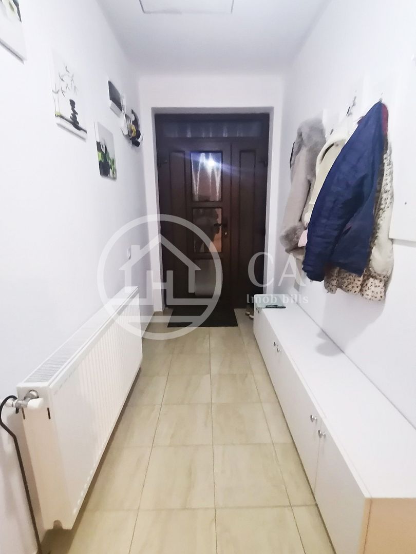 Casa cu 4 camere de vanzare in Santandrei, Bihor - Poză 2