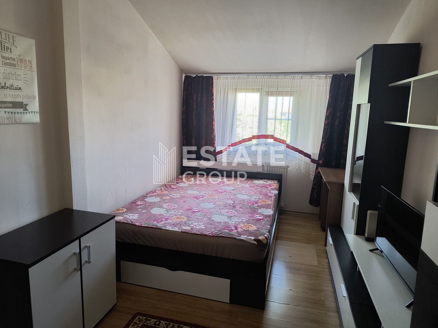 Apartament 2 camere, decomandat, Zona Sagului - Poză 2