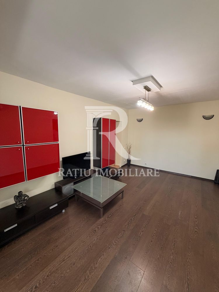 De inchiriat/vanzare| Apartament 3 camere | Rogerius - Poză 2
