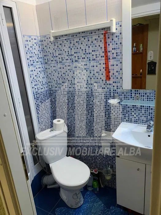 Apartament cu 3 camere decomandate, Centru - Poză 2