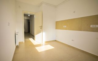 Apartament Intabulat, 3 camere 73 mp/utili+boxa, Tractorul - Poză 11