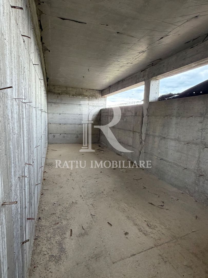 Vilă Statement cu Piscină și Design Arhitectural Spectaculos | Oradea - Poză 23
