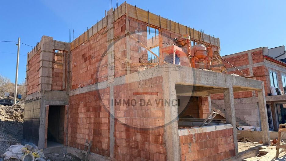 Ultimele 3 disponibile-Casa individuala Zona Auchan Iris - Poză 3