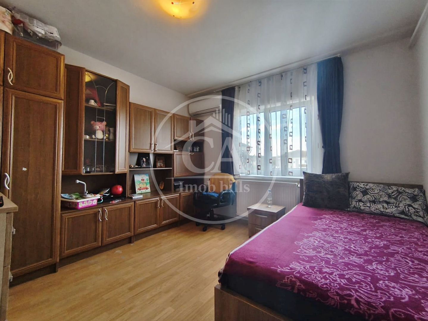 Apartament cu 2 camere de vanzare in zona Velenta, Oradea - Poză 1