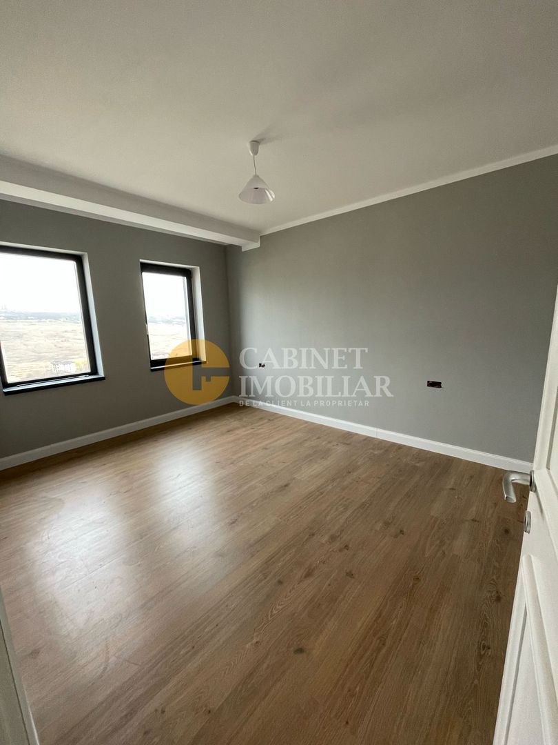 Vila 4 Camere Rediu - Poză 15