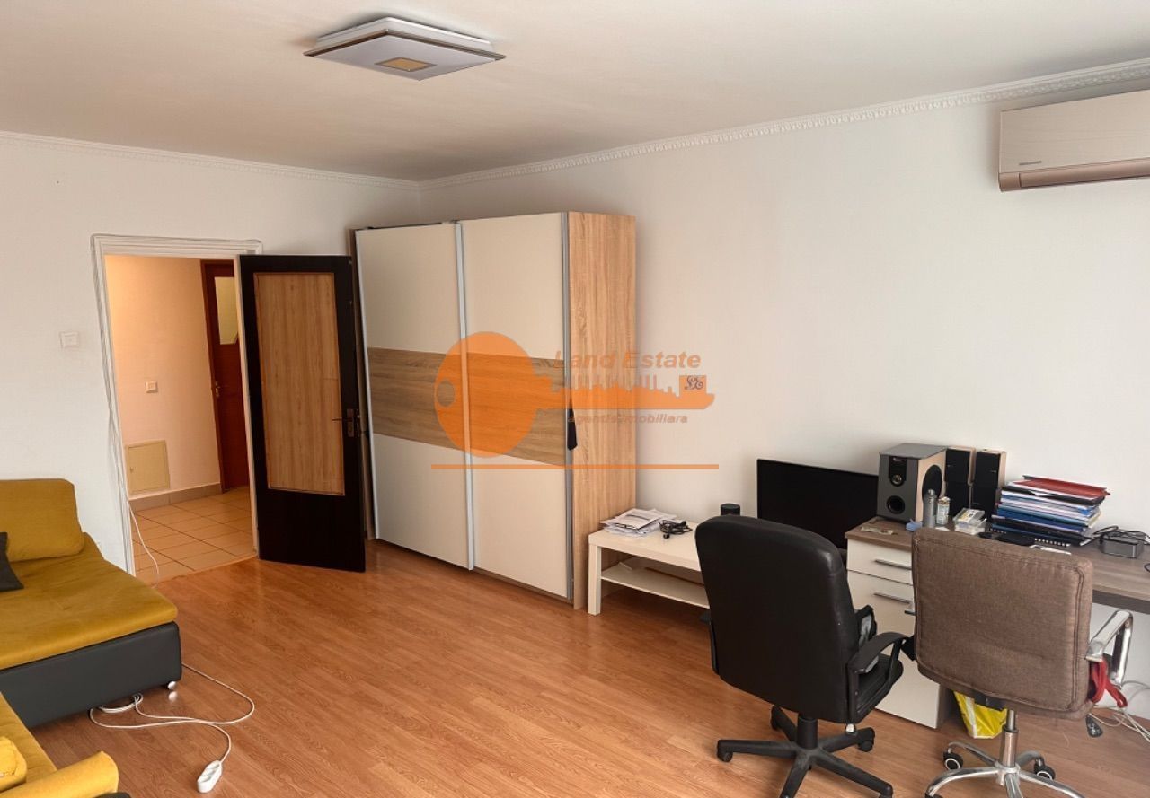 Apartament 3 camere de inchiriat Pacii, 2 minute de Metrou. - Poză 2