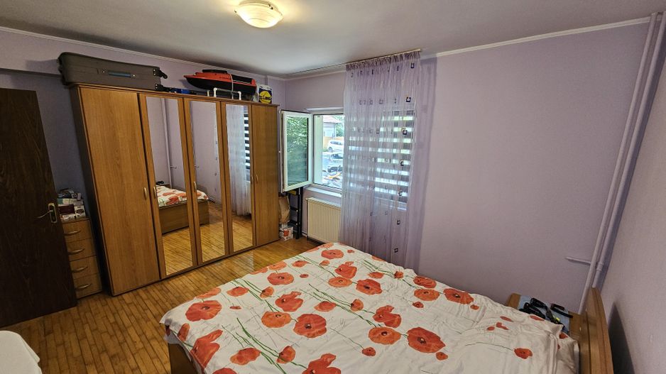 Inchiriez apartament cu 2 camere, Ultracentral - Poză 5
