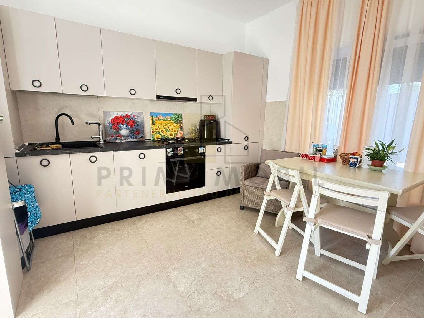 Casa 4 camere, 102 mp, teren 500 mp, fotovoltaice, Holboca - Poză 23