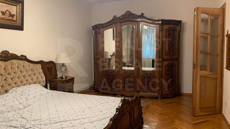Chirie, apartament,4 camere,Strada Bănulescu Bodoni, Buiucani - Poză 3