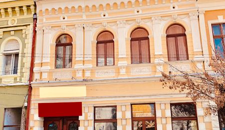 Casa de vanzare, zona Centrala