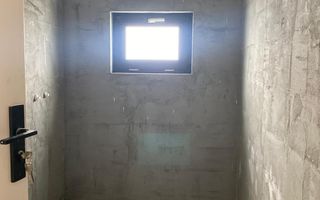 CASA 4 CAMERE PE PARTER ZONA SELGROS - Poză 7