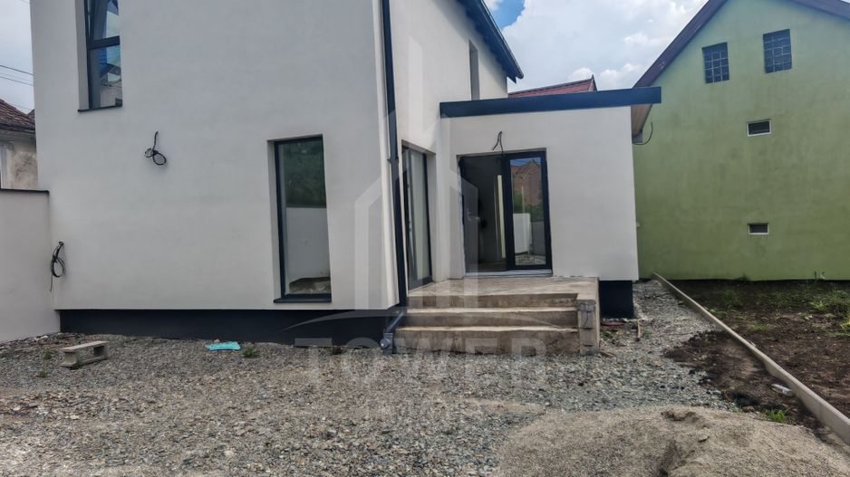 Casă Individuală de Vânzare – Gușterița, Sibiu! - Poză 1