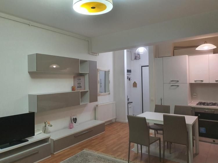 Închiriere Apartament cu 2 camere, lux, Titan Barcelona Residence - Poză 15