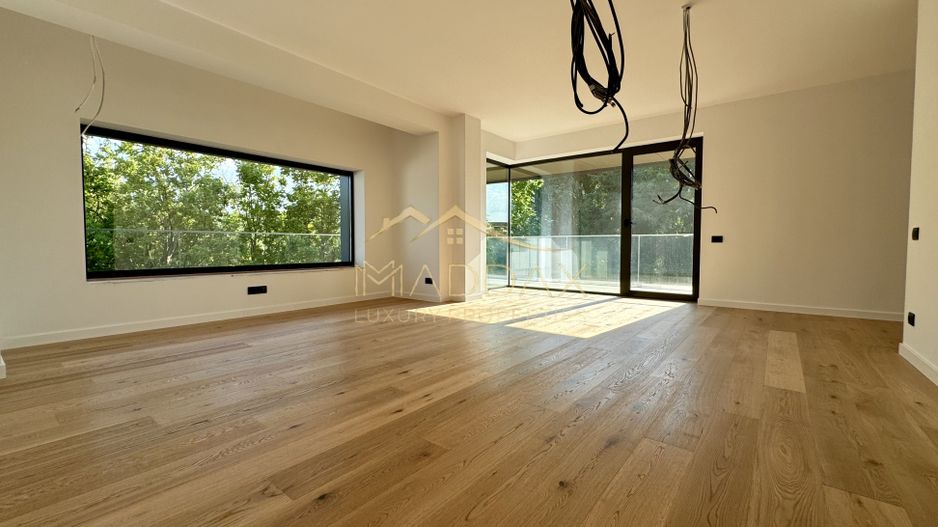 Vila cu 5 camere  *366mp* / Curte privată *315mp* / Pipera - Lake View - Poză 17