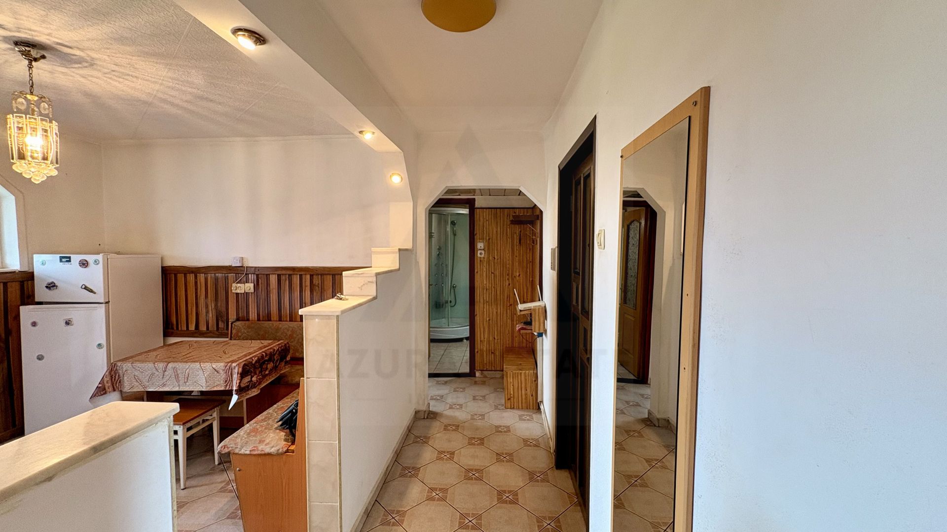 Apartament 2 camere decomandat cu balcon și pivniță în Vasile Aaron - Poză 5