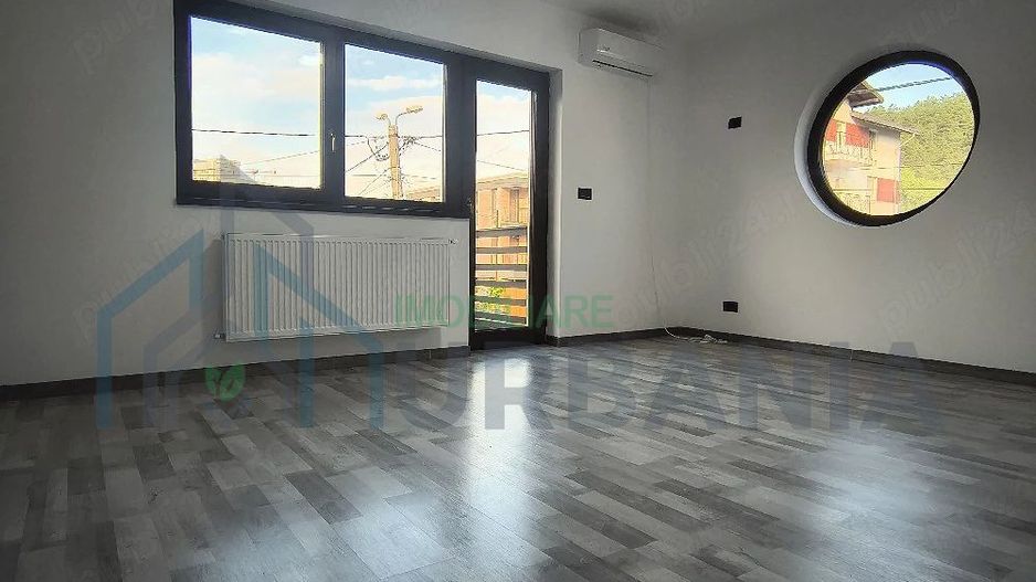 Casă nemobilată de închiriat în Iași, zona Poitiers - Poză 2