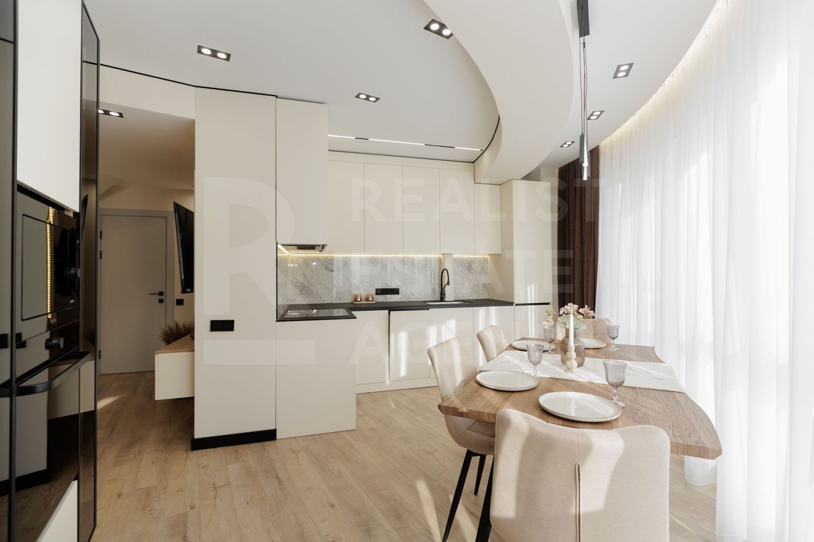 Vânzare, apartament, 2 camere, str. Ghica Voda, Botanica - Poză 1