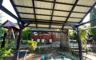 Teren deosebit cu cabană din lemn, Tocile – locație liniștită - Poză 10