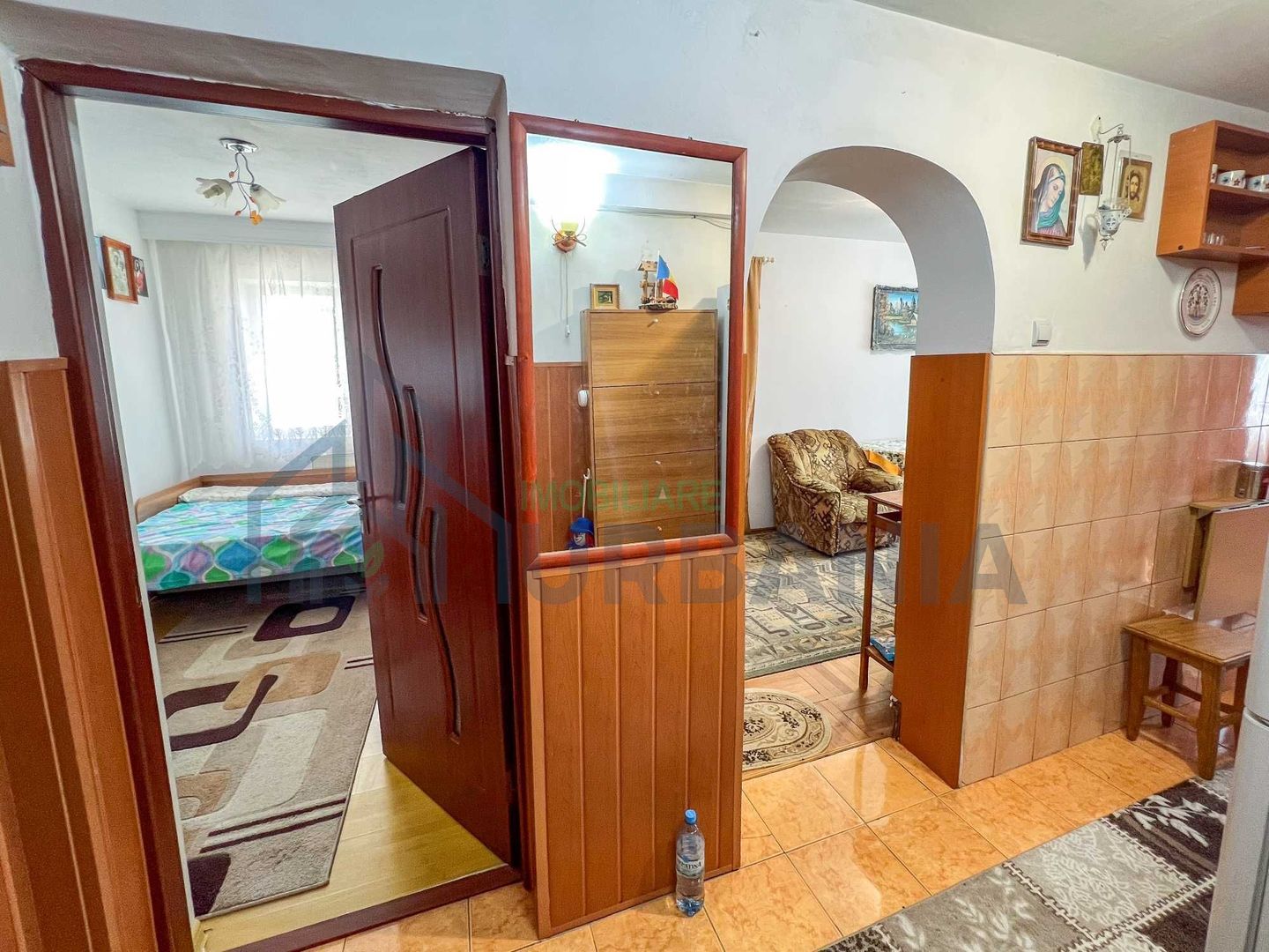 Apartament de vânzare, 3 camere, semidecomandat, mobilat și utilat, Pașcani - Poză 8