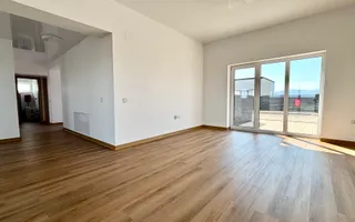 Casă 4 Camere | Parter | Drum Asfaltat | Intabulată | Credit | Izvor - Poză 23