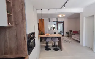 Duplex minimalist cu piscina - Poză 18