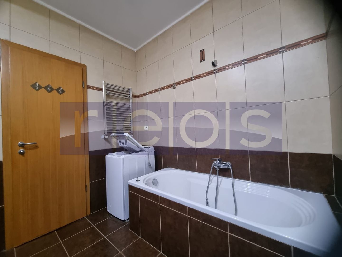 VANZARE 3 CAMERE -TIMPURI NOI -VITAN - Poză 15