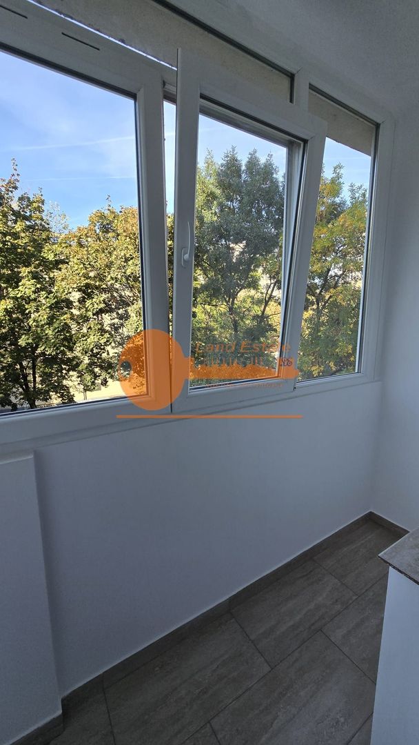 Apartament cu 4 camere in zona Lacul Tei - Bloc Reabilitat - Poză 11