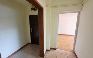 Vanzare apartament 2 camere decomandat, Malu Rosu, parter inalt - Poză 6